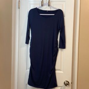 navy 3/4 sleeve maternity dress